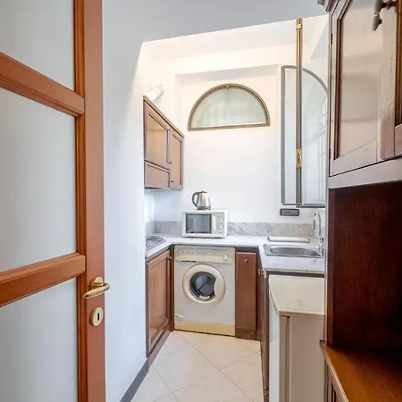 Apartament Alloro *